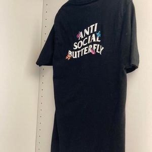 Drip Creationz colorful butterfly graphic tee